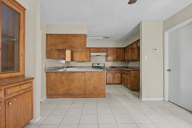13119 Hollowcreek Park Dr