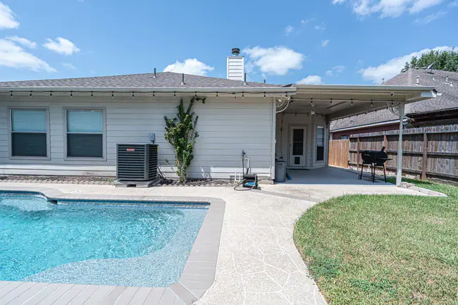3143 W Hampton Dr