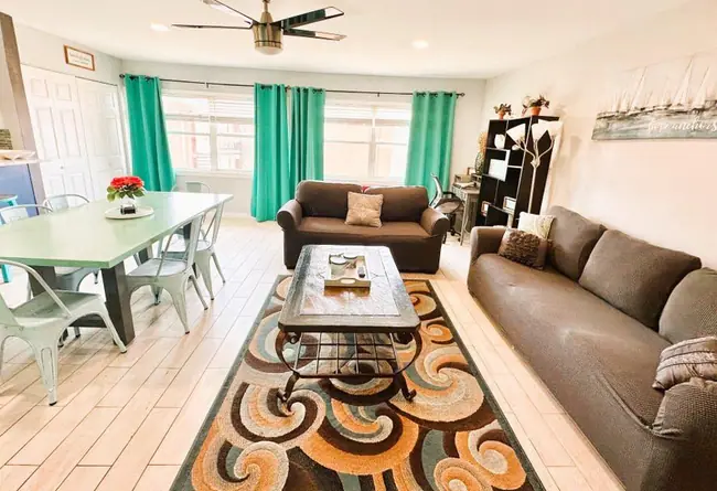 property at 4000 Gulf Terrace Dr