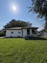103 Brookside Dr in O'Fallon, IL - Building Photo