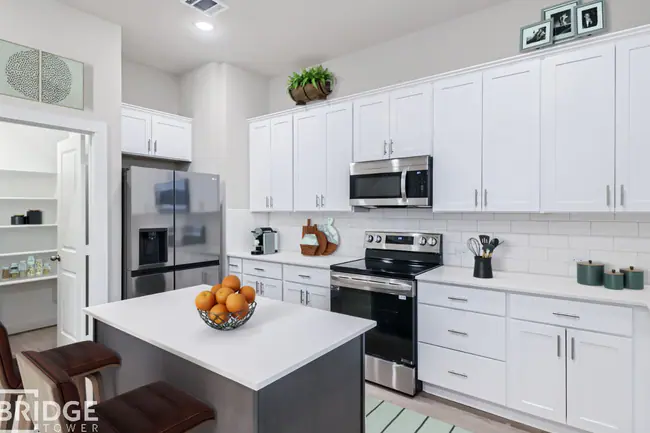property at 2208 Kincaid Ln