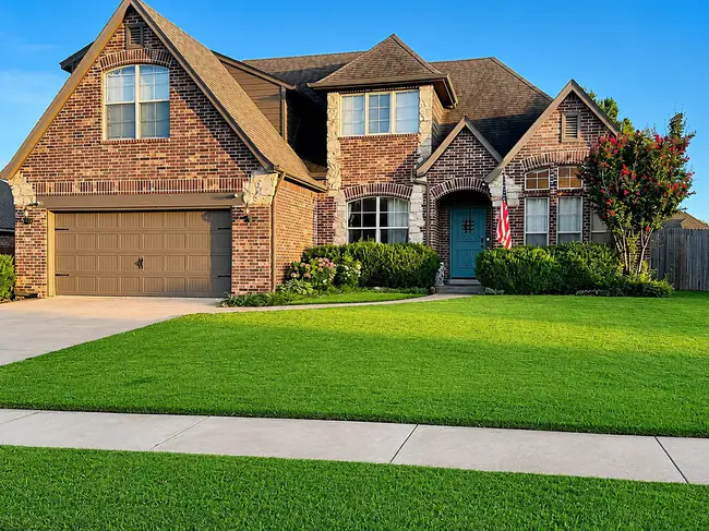 property at 3610 West 109th St S